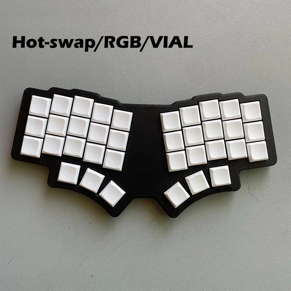 Tablet Accessories 3D Print - CHOC LP36 Mechanical Keyboard Wired Vial